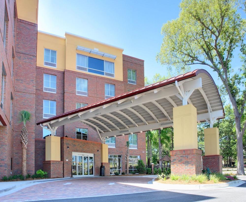 Comfort Suites Charleston West Ashley Экстерьер фото