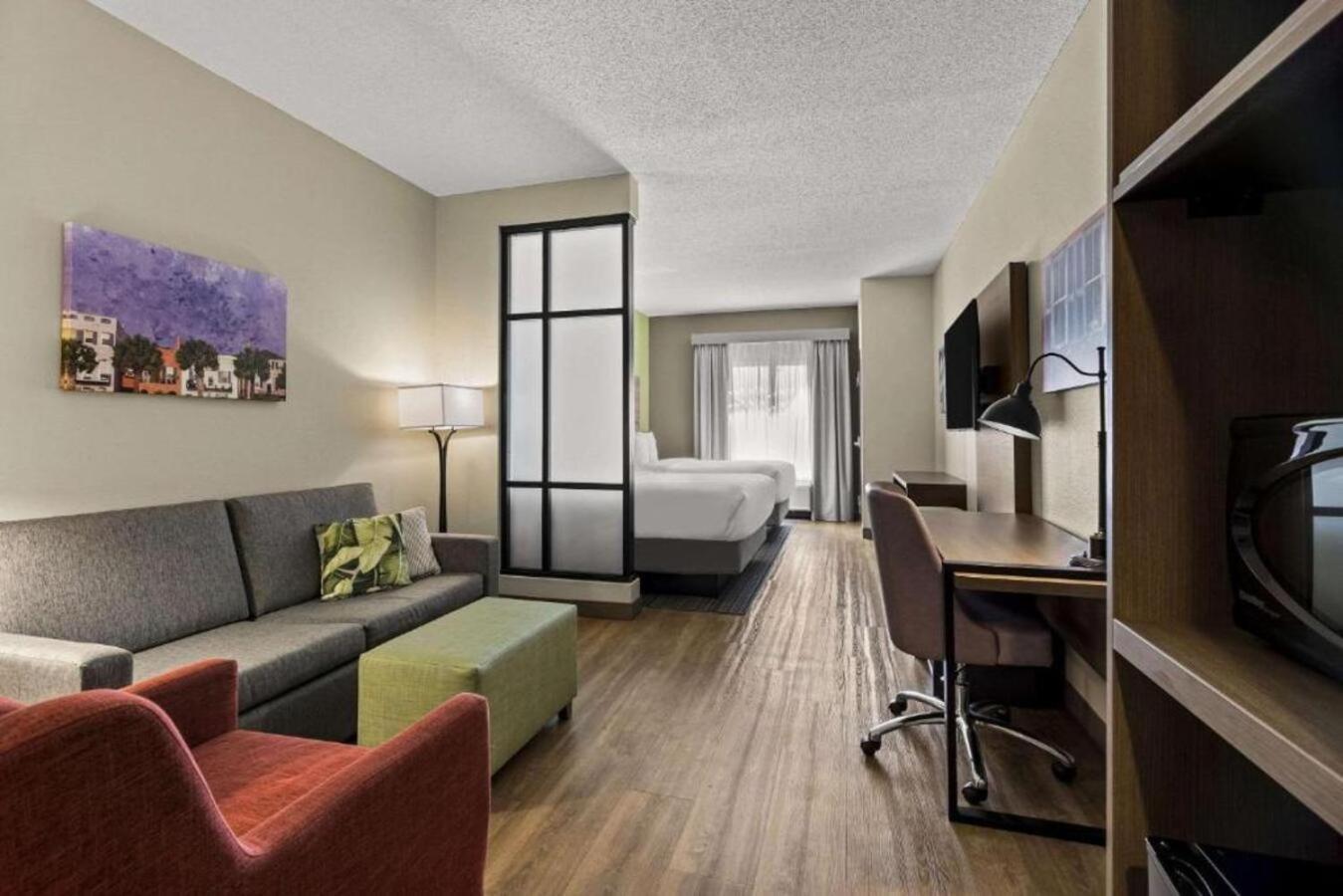 Comfort Suites Charleston West Ashley Экстерьер фото